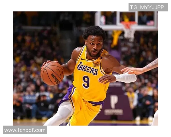 湖人新秀表现抢眼，成为球队关键一环